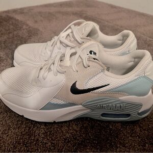 Women’s Nike Air Max